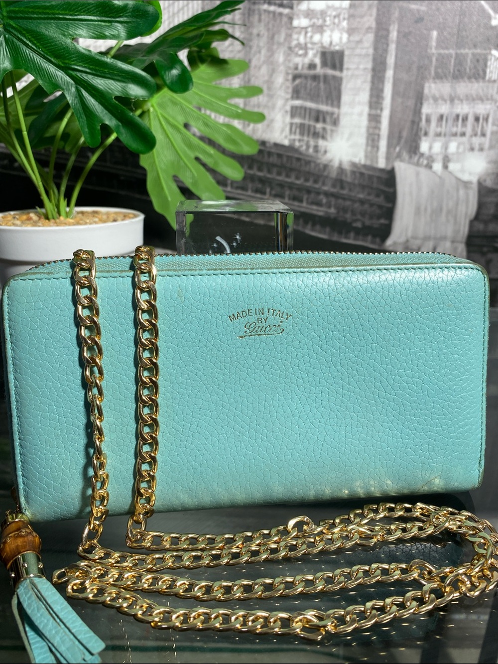 Authentic Gucci Rare Tiffany Blue Pebbled Leather Tassel Wallet